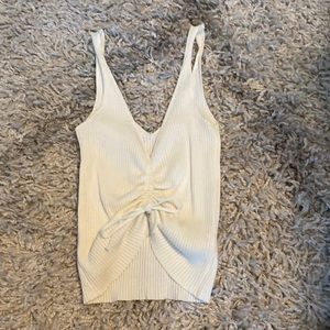 White scrunch top, size M
